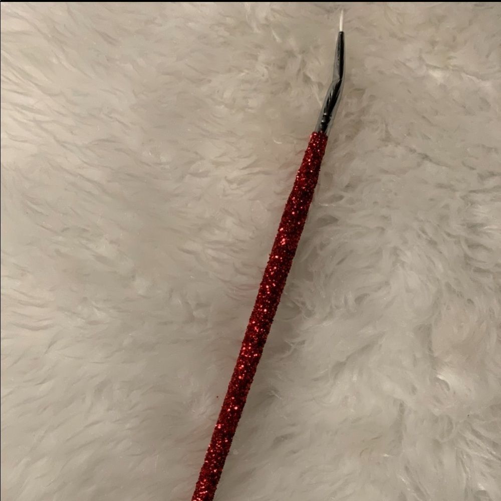 PRO Red Glitter Eyeliner Brush